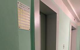 Косметический ремонт лифтового холла в доме по адресу ул. Хрустальная, 28